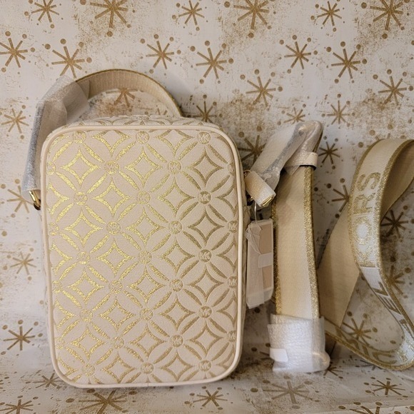 Michael Kors Cream and Gold Quilted Backpack - Picture 7 of 14